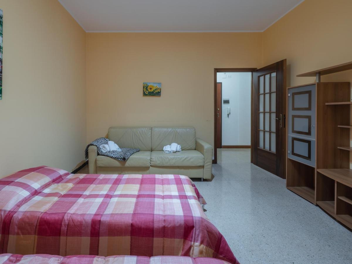 Casa Di Maty - Cozy Apartment With Balcony لا سبيتسْيا المظهر الخارجي الصورة